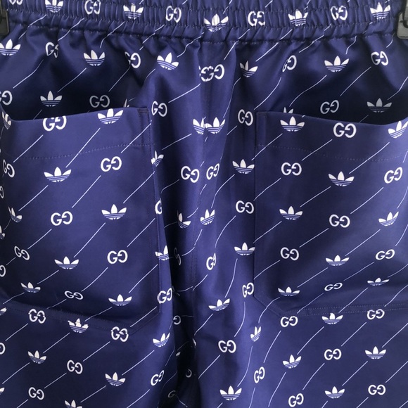 Gucci x Adidas Trefoil Print Shorts - Picture 7 of 11